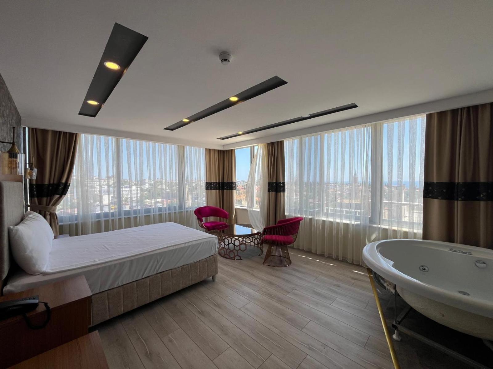 Golden Lux Hotel Antalya Extérieur photo