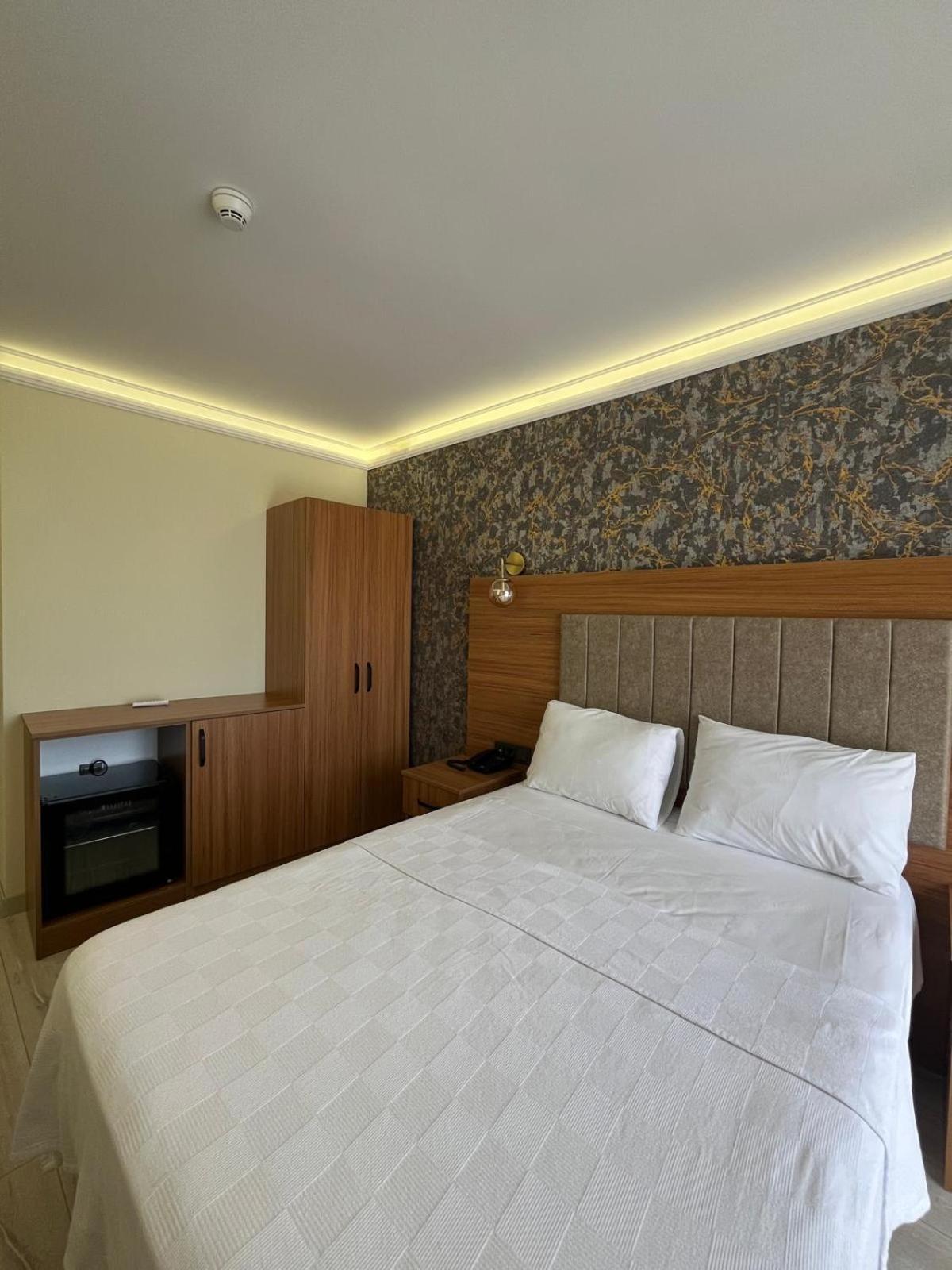 Golden Lux Hotel Antalya Extérieur photo