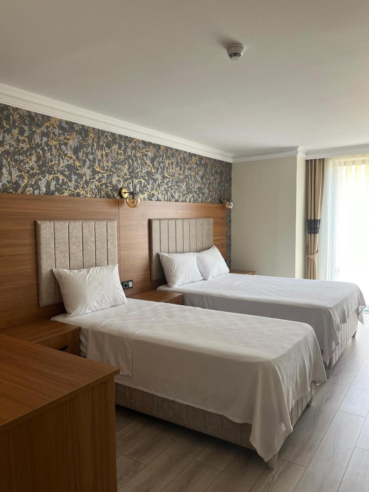 Golden Lux Hotel Antalya Extérieur photo